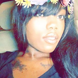 Meet your Posher, Daisha